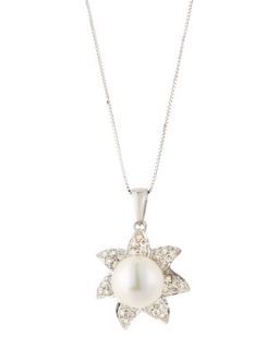 Flower Set Pearl Pendant Necklace