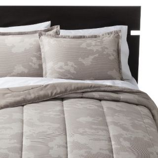 Room Essentials Camouflage Reversible Comforter   Full/Queen