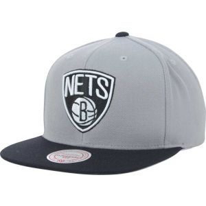 Brooklyn Nets Mitchell and Ness NBA Team BW Snapback