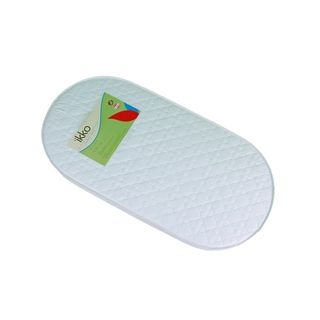 Ikko Oval Medium Bassinet Mattress Pad In White