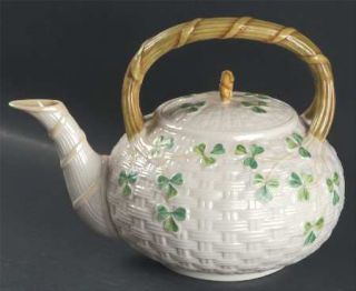 Belleek Pottery (Ireland) Shamrock Kettle & Lid, Fine China Dinnerware   Basketw