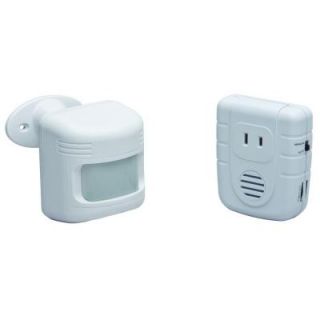 Defiant 180 Degree Outdoor White Sensor with Outlet Control DF 6019 WH