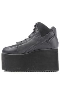 Y.R.U. Shoe High Top Platform Black