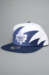 Mitchell & Ness The Toronto Maple Leafs Sharktooth Snapback Hat in Blue White