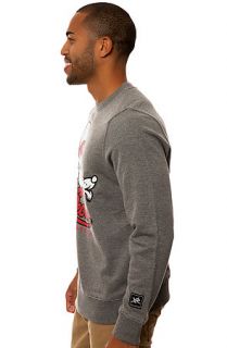 Young & Reckless Sweatshirt Wolfy in Charcoal Heather Grey