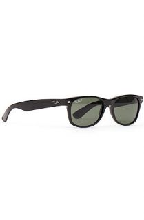 The Ray Ban Sunglasses 52mm New Wayfarer in Black