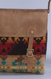 Pendleton The Messenger Bag in Brown Red Yuma