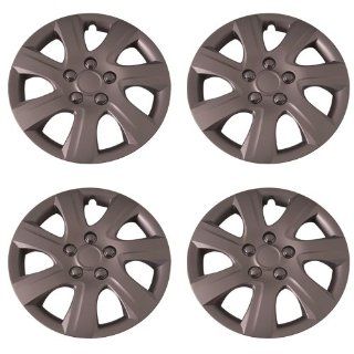 Set of 4 Silver 16 Inch Aftermarket Replacement Hubcaps with Metal Clip Retention System   Part Number IWC445/16S Automotive