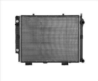 OE Replacement Radiator (Partslink Number MB3010116) Automotive