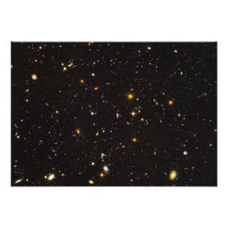 Hubble Ultra Deep Field View of 10,000 Galaxies Announcements