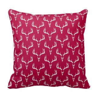 Deer skulls crimson pattern throw pillow