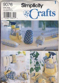 Simplicity Sewing Pattern 9076   Use to Make   Sewing Accessories   Pincushions, Eyeglass Holder, Scissors Holders, Covers, Pressing Mitt, Seam Roll, Pressing Ham 