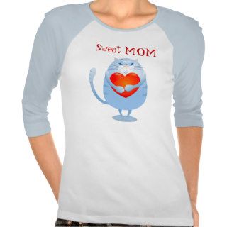 Sweet Mom, funny cat in love. T shirt