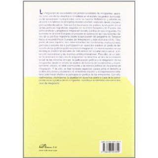 La igualdad en los derechos/ Equality in rights Claves De La Integracion/ Keys of Integration (Spanish Edition) Javier De Lucas, Angeles Solanes 9788498493849 Books