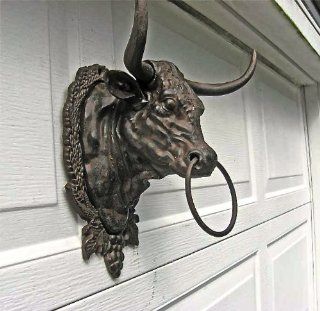 Bull Head Hitching Post W/ring Wall Mount Cast Iron Rust Finish   Decorative Plaques