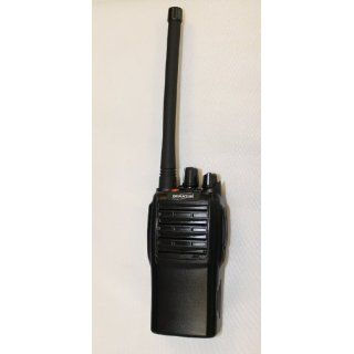Quantun QP 705 Two Way Radio   400 470 Mhz   UHF Frequency  Frs Two Way Radios 