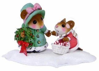 Come Along It's Christmas M 497 by Wee Forest Folk   Collectible Figurines