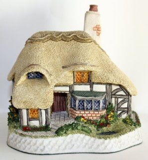 David Winter Cottages 1993 Ashe Cottage   Collectible Buildings
