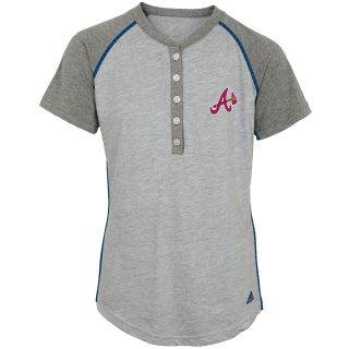 adidas Youth Atlanta Braves Base Hit Henley Short Sleeve T Shirt   Size Large