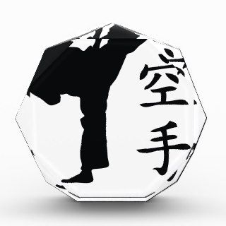karate man chinese symbols icon award