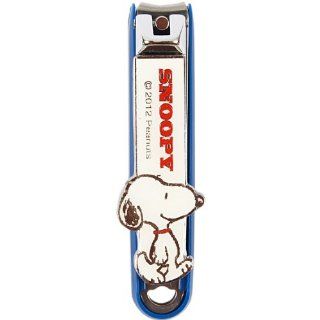 Snoopy Safety Nail Clippers   Made in Japan  Fingernail Clippers  Beauty