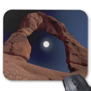NA, USA, Utah, Arches National Park. Delicate Mousepads