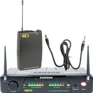 Samson Concert 77 Guitar System   Channel N5 (645.500 MHz) Musical Instruments