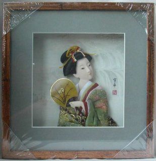Japanese Geisha Picture Frame with Green Kimono and Fan (SS23)   Single Frames
