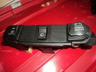 01 05 Rear Wiper Defrost Switch Power Outlet Chrysler PT Cruiser 04671672AA / 04671671AC / 04671670AB / 04671620A6 Automotive
