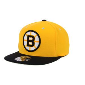 Boston Bruins Mitchell and Ness NHL 2Tone High Crown Fitted Cap