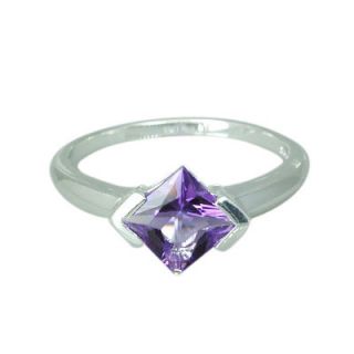 Oravo 1.50 carat Princess Cut Amethyst Ring in Sterling Silver