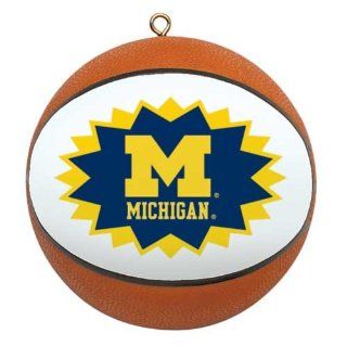 MICHIGAN WOLVERINES Mini Replica NCAA Basketball CHRISTMAS ORNAMENT (Star Design)  Sports Fan Hanging Ornaments  Sports & Outdoors