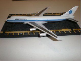 PAMC Pan Am Cargo B747 200 Model Airplane Toys & Games