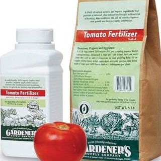 Tomato Fertilizer in Shaker  