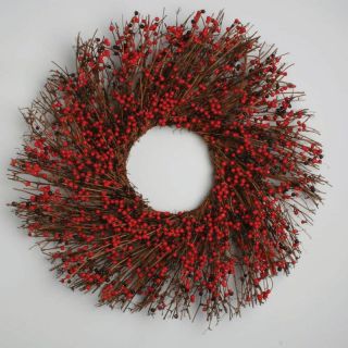 Tag 22 in. Winterberry Wreath   Wreaths