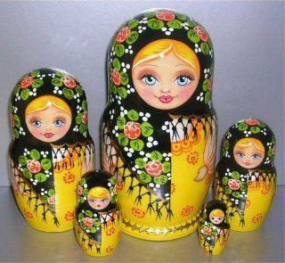 Russian Nesting DollsAutumn 5 pcs,6" 