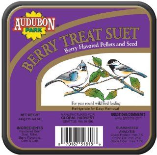 Audubon Park 1844 Berry Treat Suet Cake, 11.75 Ounce  Suet Bird Feed  Patio, Lawn & Garden