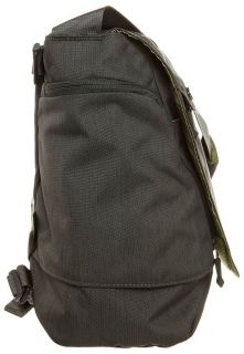 Mammut MESSENGER BAG 23   Across body bag   oliv