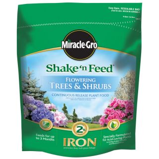 Miracle Gro 8 lb Shake N Feed Plus Iron All Shrubs and Trees Plant Food Granules (18 6 12)