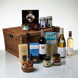 the fabulous foodies gift hamper by whisk hampers