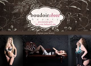boudoir nude glamour photography session by white avenue