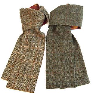 harris tweed scarves by catherine aitken