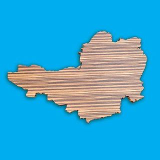 somerset county shaped chopping board by county choppers