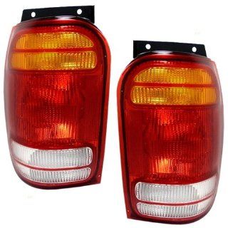 New Pair Set Taillight Taillamp Assembly SAE and DOT Automotive