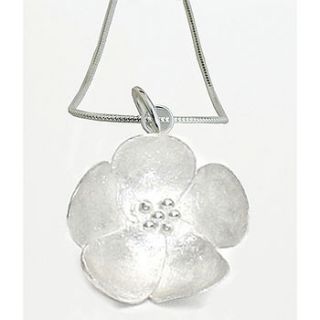 primula flower necklace by zelda wong