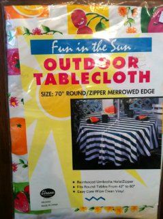 Fun in the Sun Round Zippered Outdoor Tablecloth for Umbrella Tables  