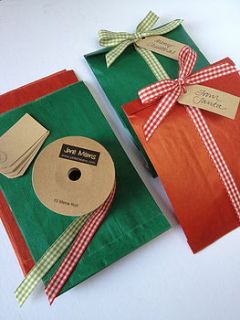 pack of 10 old fashioned manila tags by jane means