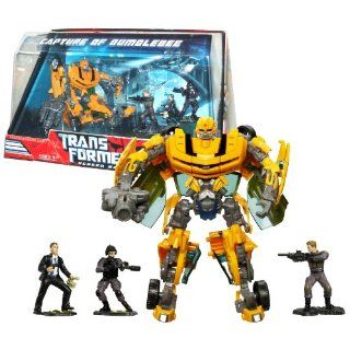 Hasbro Year 2007 Transformers Movie Screen Battles Series Robot Action Figure Set   CAPTURE OF BUMBLEBEE with Deluxe Class 6 Inch Tall Bumblebee (Vehicle Mode Camaro Concept) and 3 Sector 7 (S7) Agents Mini Figures (2" Tall) Toys & Games