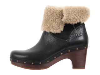 UGG Amoret Black Leather