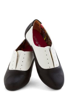 Feeling Spiffy Flat  Mod Retro Vintage Flats